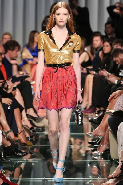 Look 41